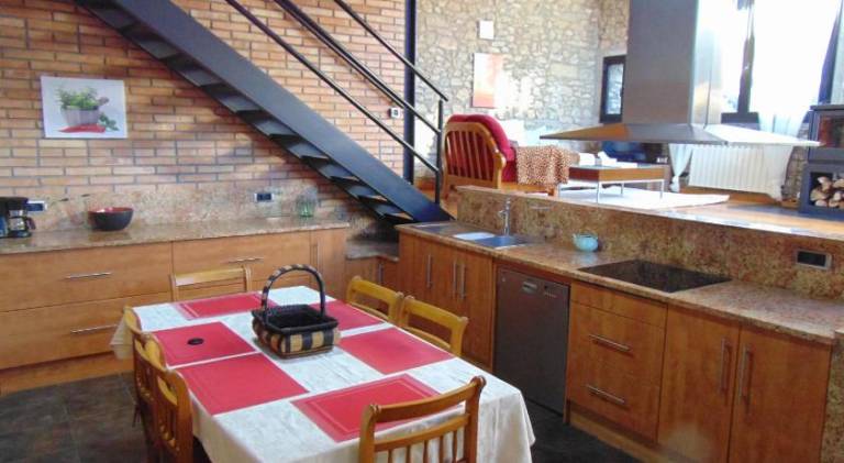 House with terrace, BBQ & garden — photo 4