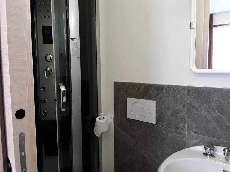 Dedicated room | Mountain view | Pet-friendly — photo 2