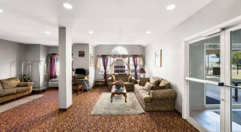 Econo Lodge Inn & Suites Mesquite Dallas East