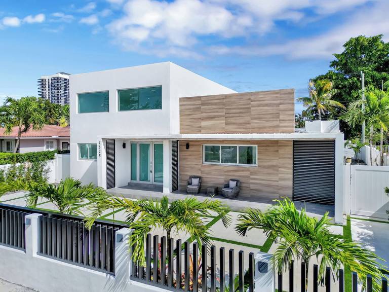 Villa Mid-Beach