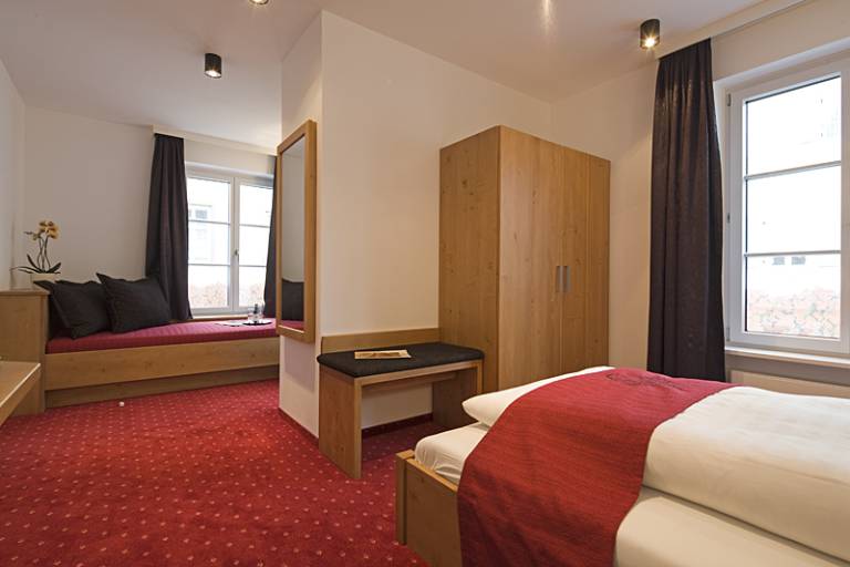  in Krumbach (Schwaben), Günzburg für max.  Gäste