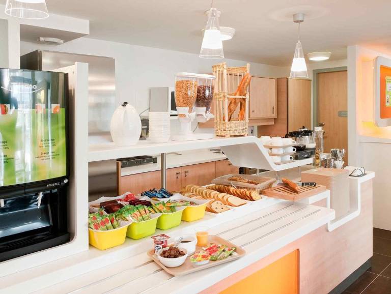 Ibis budget Narbonne Sud A9/A61 — photo 2