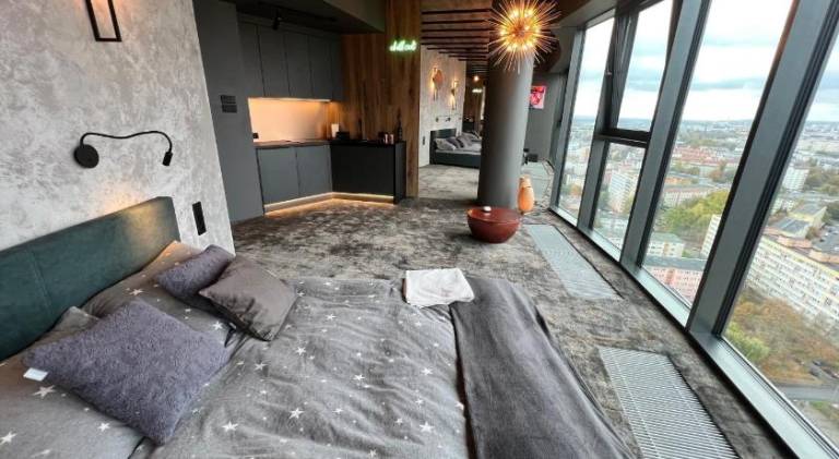Holiday apartment with hot tub & pool — photo 2