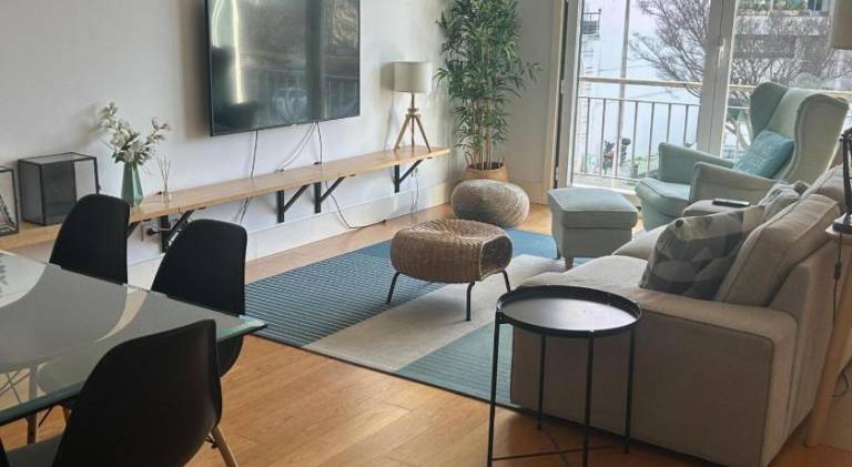 Wonderful holiday apartment with terrace | Pets are welcome in Lisbon