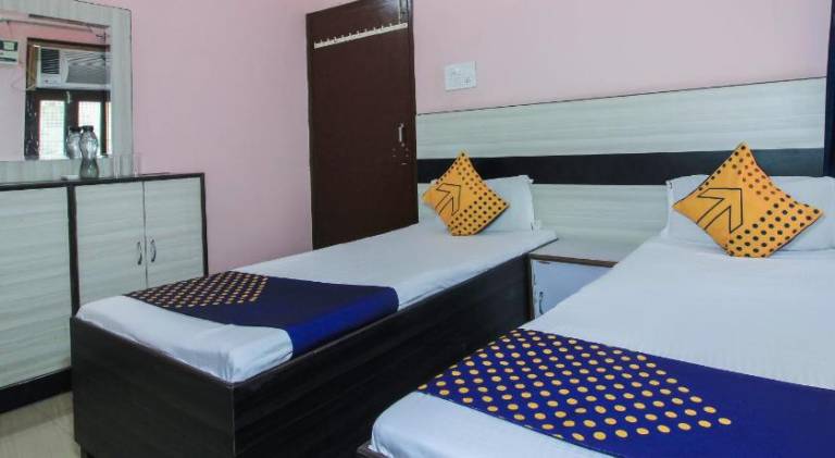 SPOT ON Yuvraj Guest House