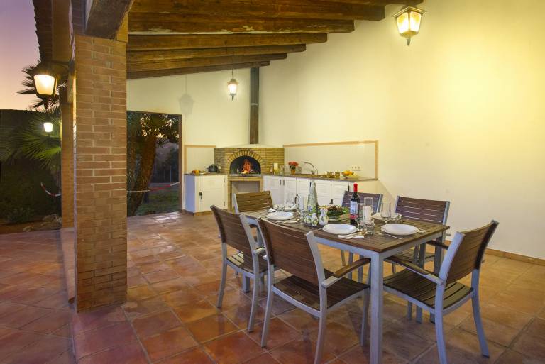 Villa with patio, garden & BBQ — photo 5