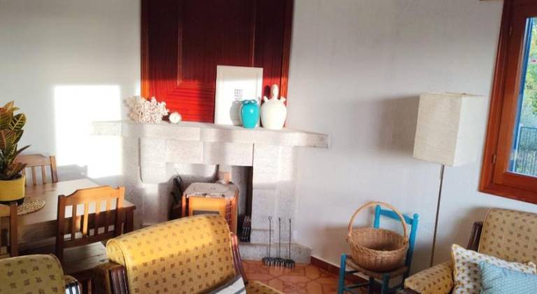 Holiday apartment with patio & yard — photo 4