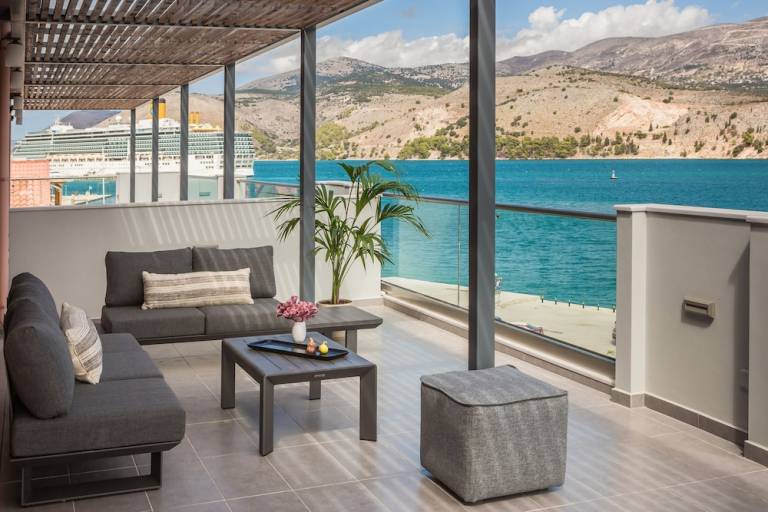 Apartma Makris Gialos Beach