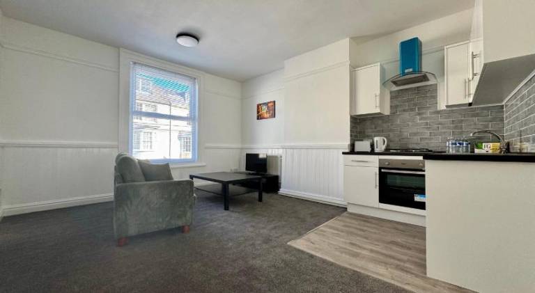 Apartment with 2 rooms for 4 persons — photo 3