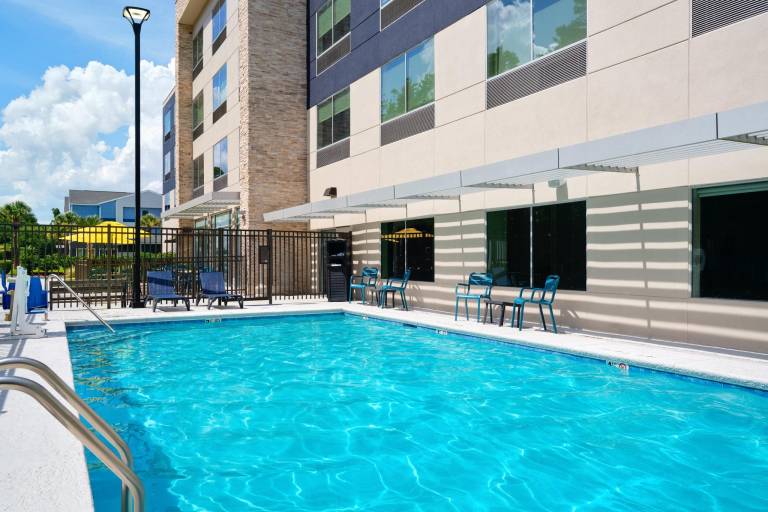 Holiday Inn Express And Suites Brunswick By IHG — photo 2
