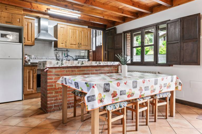 Country House 'La Nozal' with Mountain View, Private Pool and Wi-Fi — photo 4