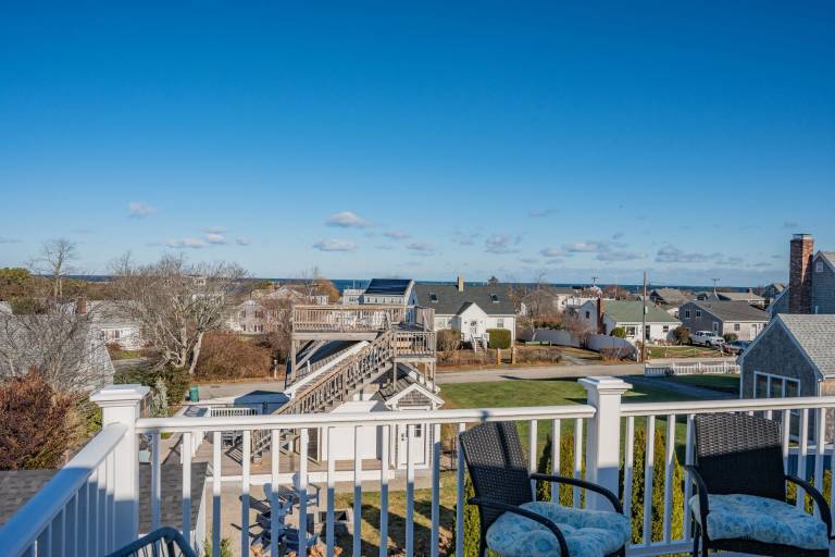 Child-friendly ample house with barbeque & patio | Water view | Close to the beach | Pets allowed — photo 5