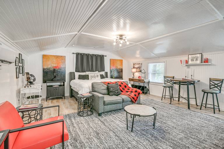 Cozy Murrells Inlet Studio Walkable