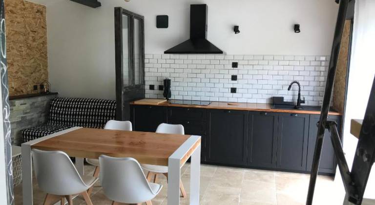 Holiday apartment with 2 rooms for 7 persons in Millau