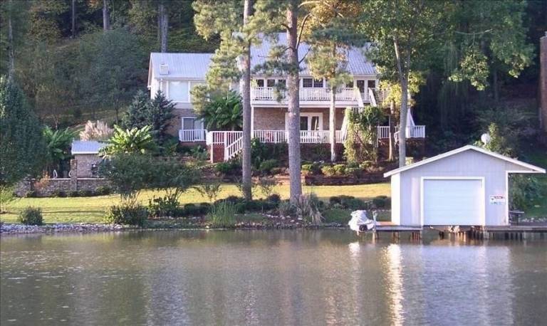 House Guntersville
