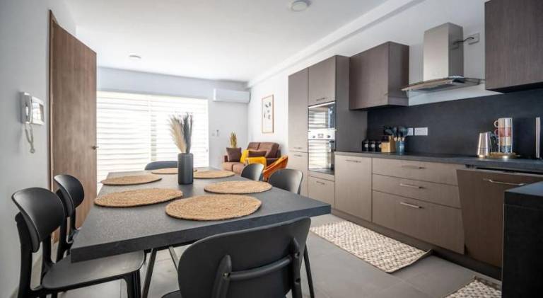 Rental apartment with 2 rooms for 6 persons — photo 3