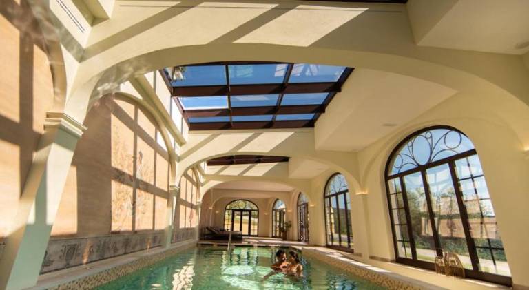 Child-friendly house with garden, pool & jacuzzi | Perfect for remote work | Pet-friendly — photo 2