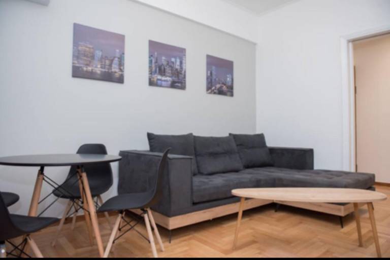 Charming apartment with patio | Dogs allowed — photo 2