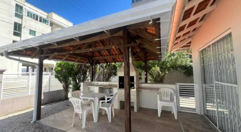 Vacation home with garden & barbeque — photo 4