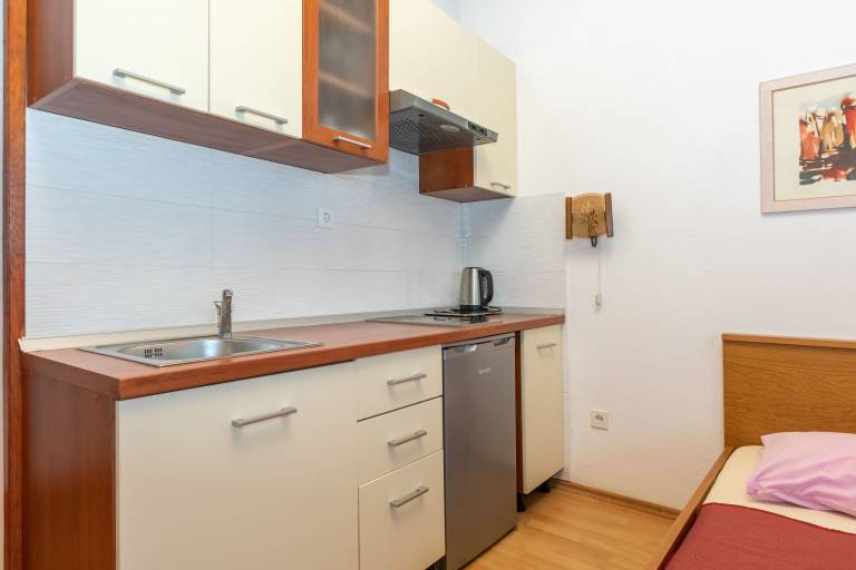 Rental apartment with barbeque | Sea view — photo 3