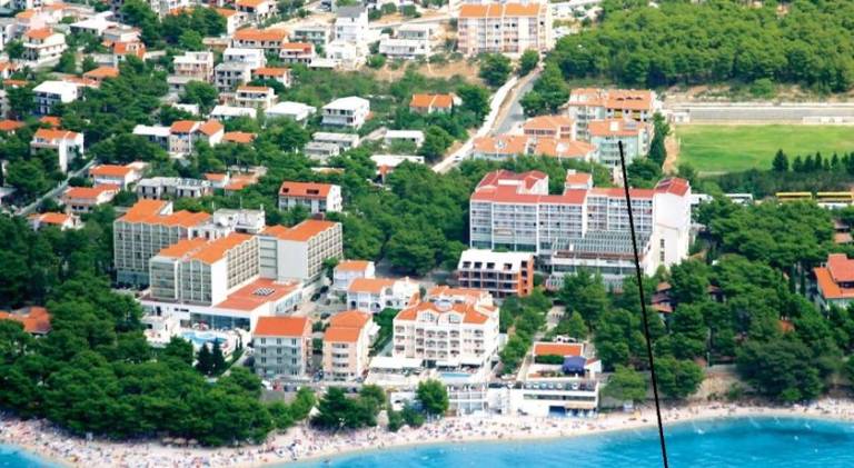 Rental apartment with 2 rooms for 6 persons in Brela