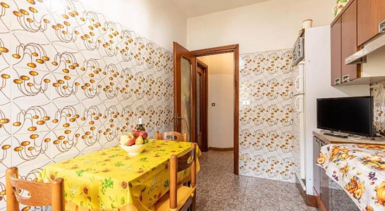 Apartment with 2 rooms for 4 persons — photo 2