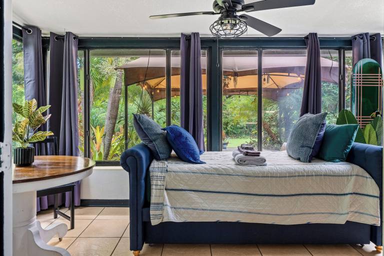 House Saint Pete Beach