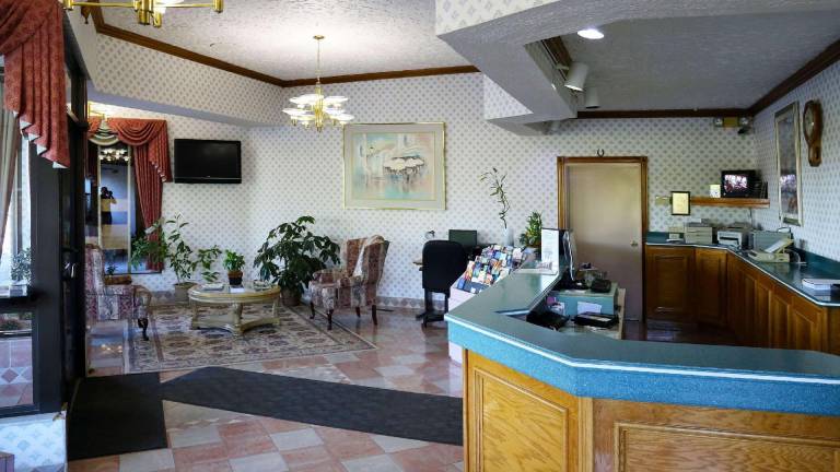 Magnuson Hotel Howell — photo 2