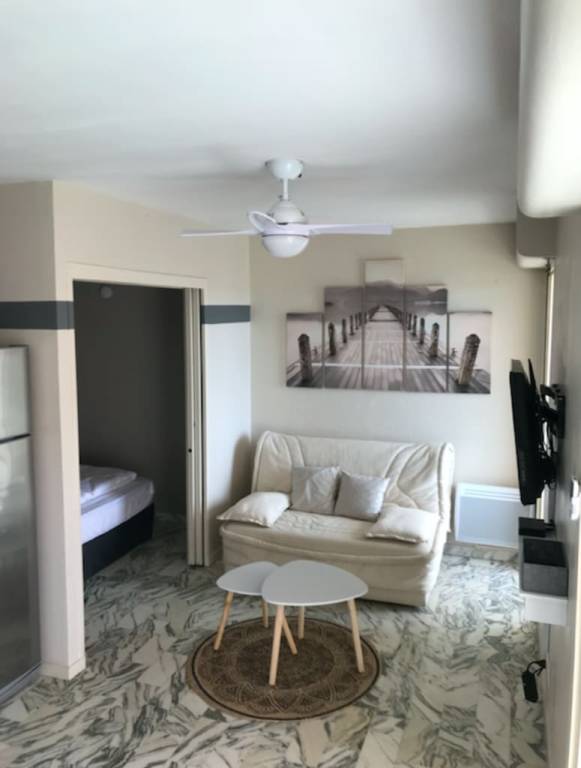 Child-friendly holiday apartment with patio & yard | Close to the beach | Pets are welcome — photo 2