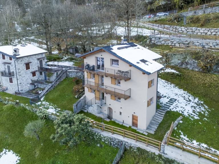 Family-friendly pleasant house with grill & garden | Mountain view | Dogs allowed in Sondrio
