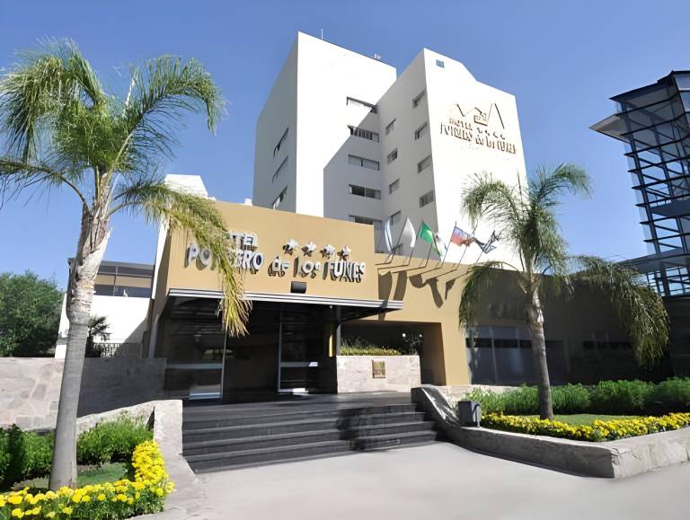 Hotel Potrero De Los Funes