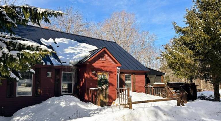 House with jacuzzi in Rutland, VT