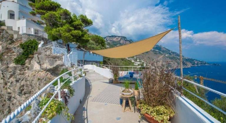 Villa with pool & hot tub in Agerola
