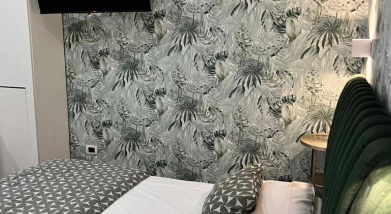 Children-friendly beautiful holiday apartment with garden & terrace | Pet-friendly in Pompei