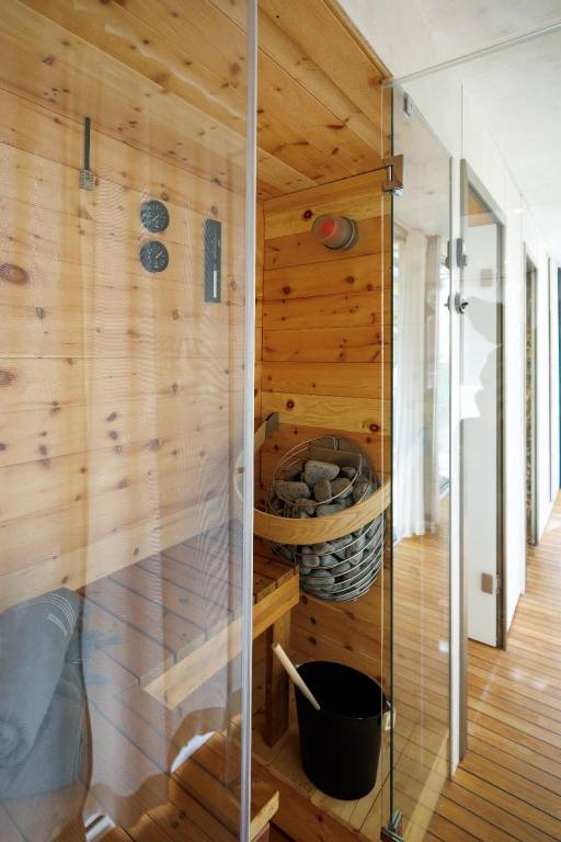 House with grill & sauna | Near Berlin Victory Column — photo 5