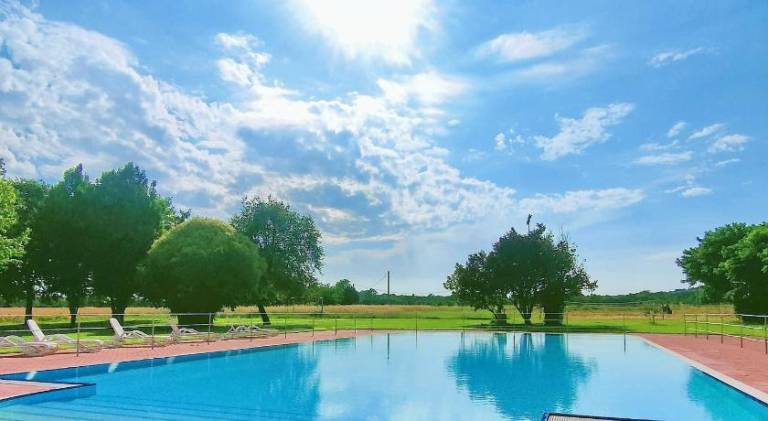Charming vacation home with patio, pool & yard | Pets allowed in Valeggio sul Mincio
