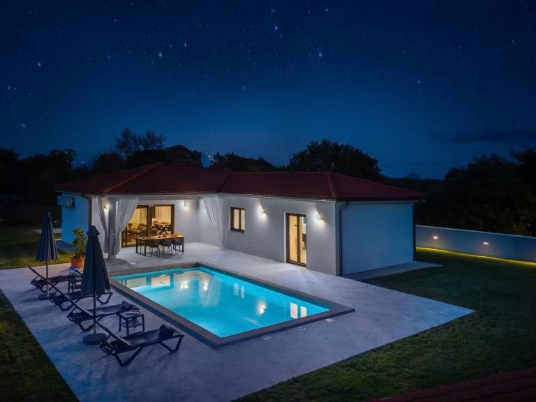 Ferienhaus mit Pool in Glavani, Istrien f&uuml;r max. 5 Personen