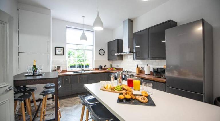 Vacation home | Next to Liverpool Cathedral — photo 2