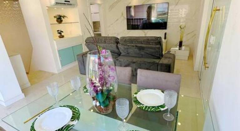 Apartment with pool & hot tub — photo 3
