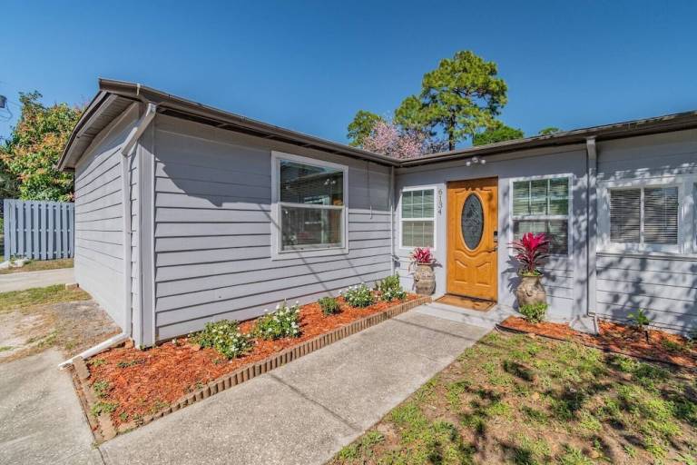 Apartment  New Port Richey