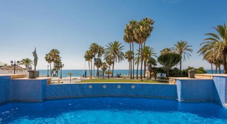Rental apartment with pool in Marbella