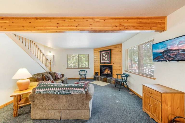 House  Pinecrest