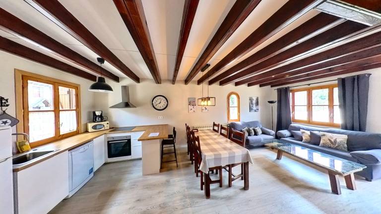 Casa Escarrilla