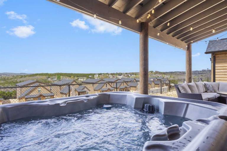 Fully equipped vacation home with barbecue & pool | Pets allowed — photo 3