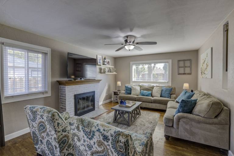 House North Woodbridge