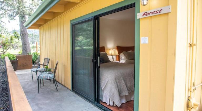 Inn at Buckhorn Cove — photo 3