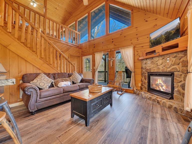 Private Hot Tub Seclusion Pool Table Pet Friendly — photo 4