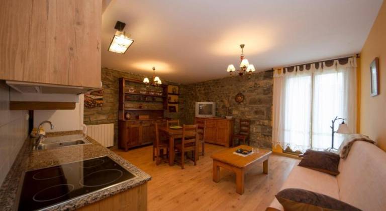Holiday apartment with 2 rooms for 4 persons — photo 2