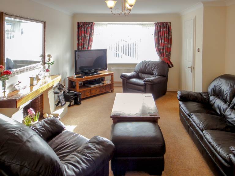 24 Steed Close in Paignton