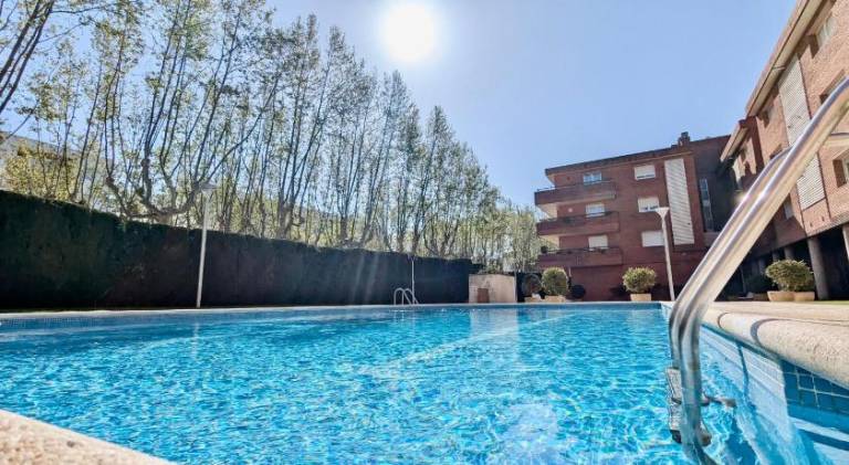 Holiday apartment with pool in Tossa de Mar